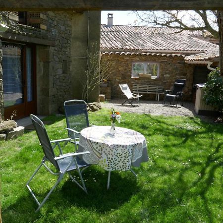 La Petite Maison Dans La Prairie Cassaignes 외부 사진